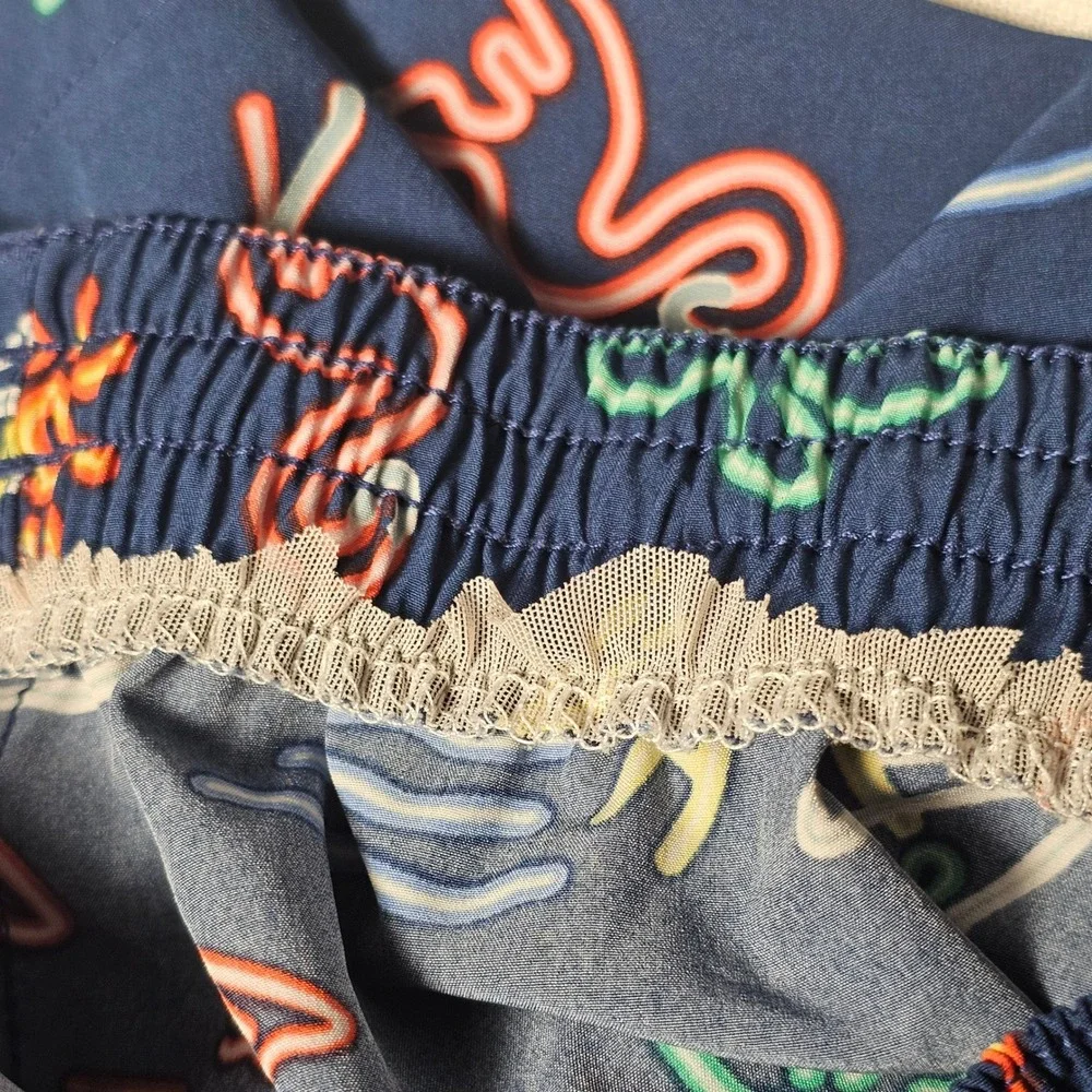 Chubbies Mens Swim Trunks Navy Neon Flamingo Palm Tree Cocktail Shorts Medium
